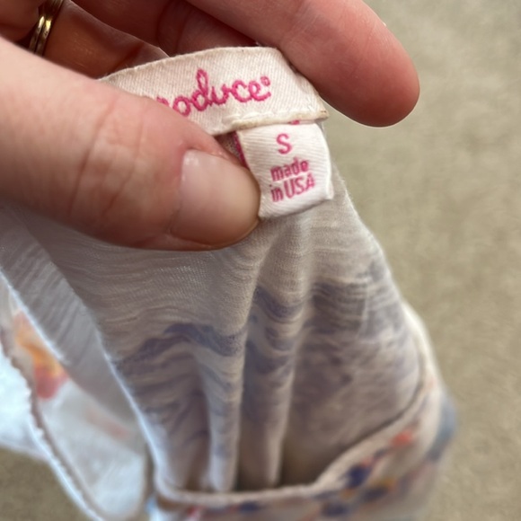 Fresh Produce Quarter Sleeve Pastel Floral Layered Top - Size Small - Picture 8 of 8